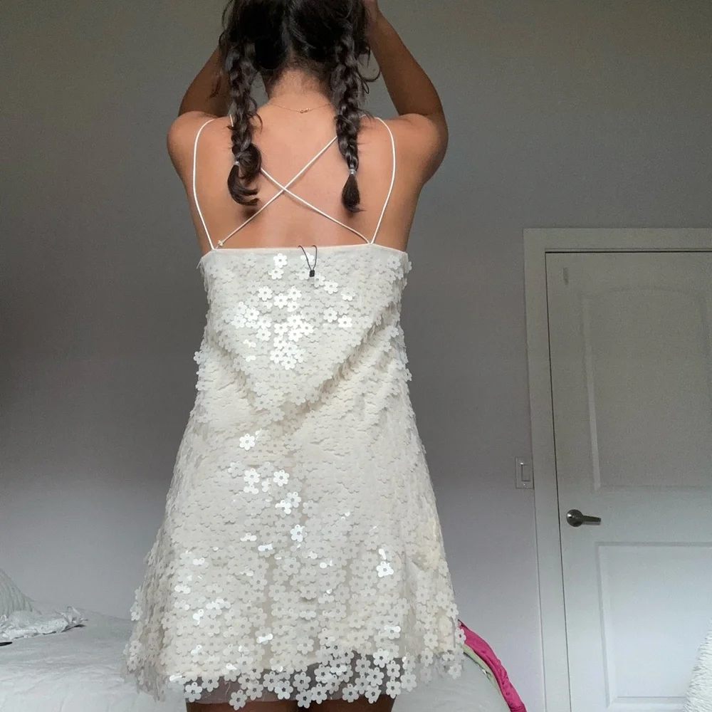 floral sequin dress - Picture 4 of 6